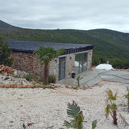 فيلا تيفاتفي Glamping Peninsula Lustica Rose المظهر الخارجي الصورة