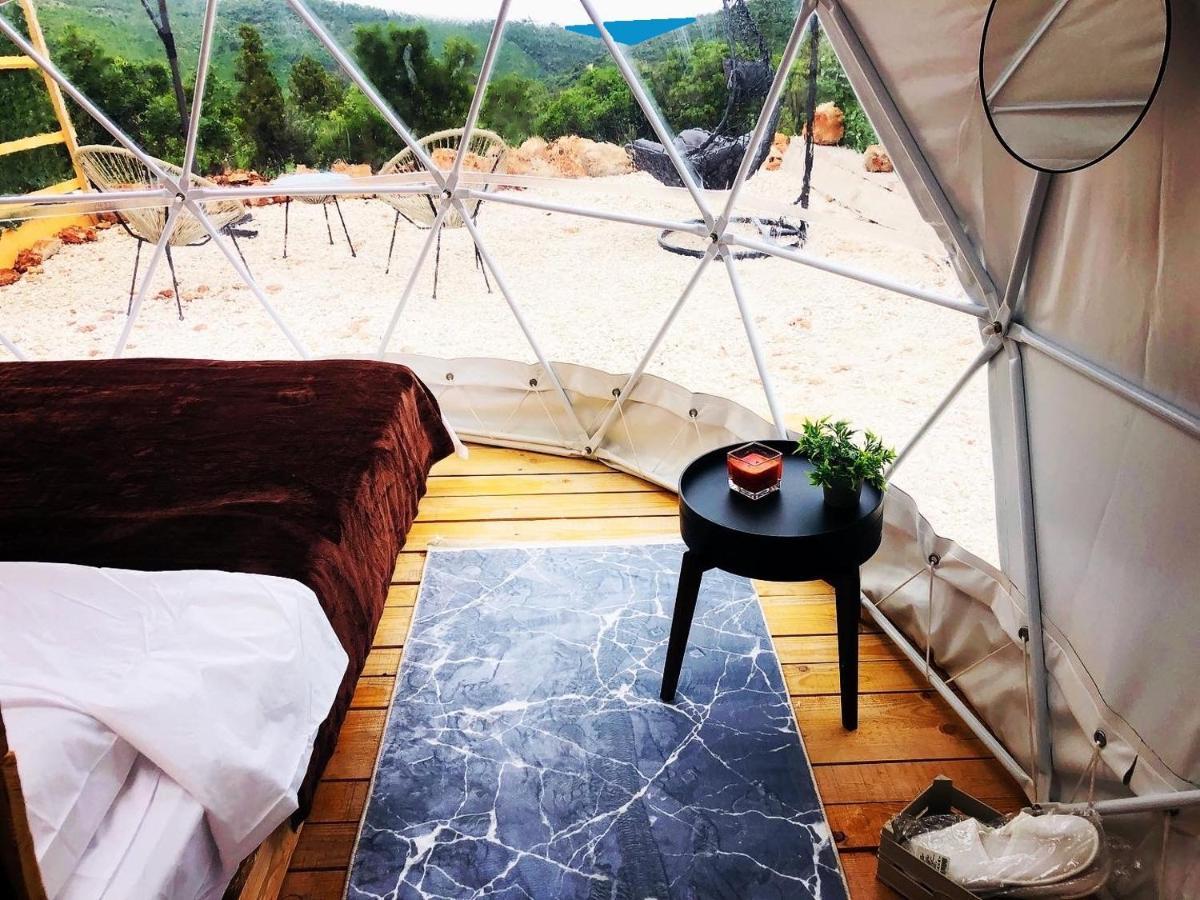 فيلا تيفاتفي Glamping Peninsula Lustica Rose المظهر الخارجي الصورة