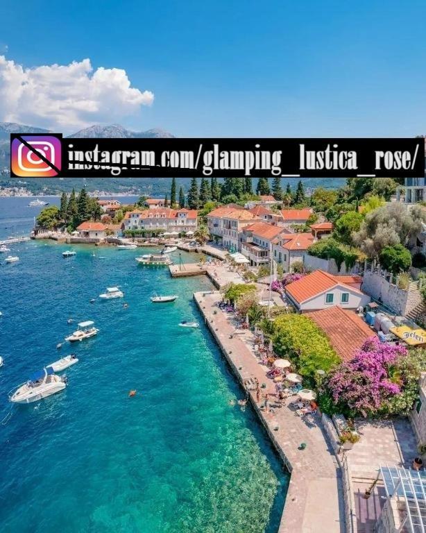 فيلا تيفاتفي Glamping Peninsula Lustica Rose المظهر الخارجي الصورة