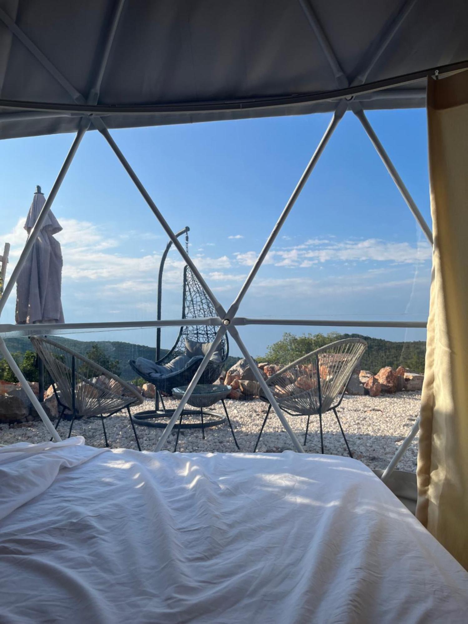 فيلا تيفاتفي Glamping Peninsula Lustica Rose المظهر الخارجي الصورة