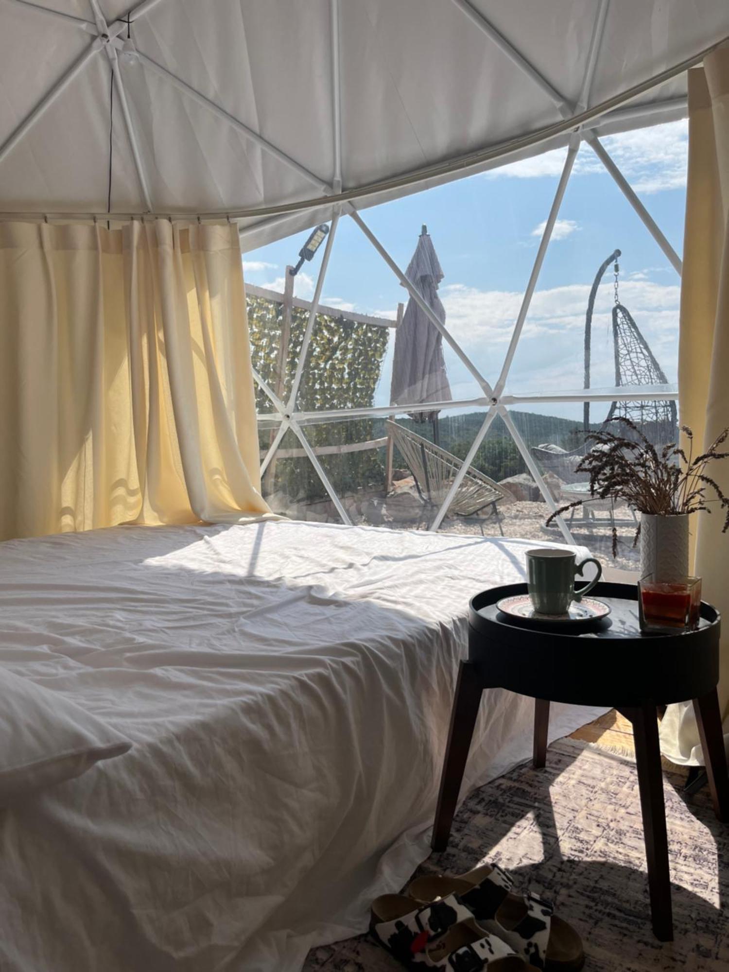 فيلا تيفاتفي Glamping Peninsula Lustica Rose المظهر الخارجي الصورة